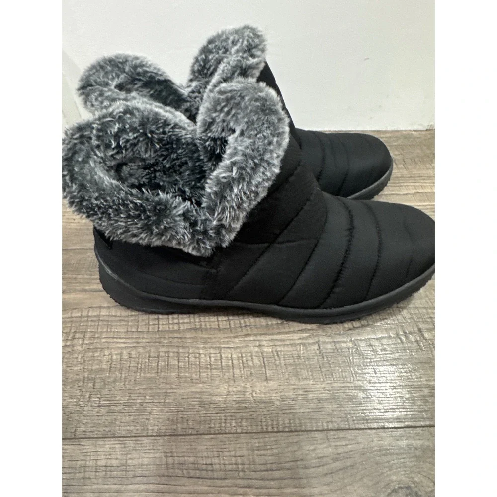 Minnetonka Black Quilted Puffer Ankle Boots Faux Fur Lined Winter Shoes